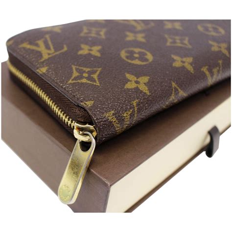 louis vuitton wallet zipper pull.